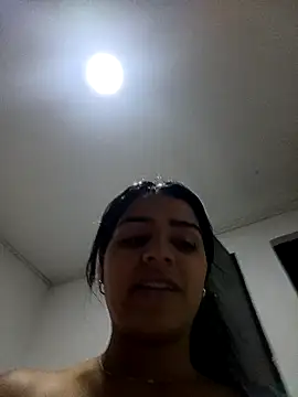 Snapshot of AnnRosse18 chatting on 1, 2, 2025 AnnRosse18 online show from 1, 2, 2025
