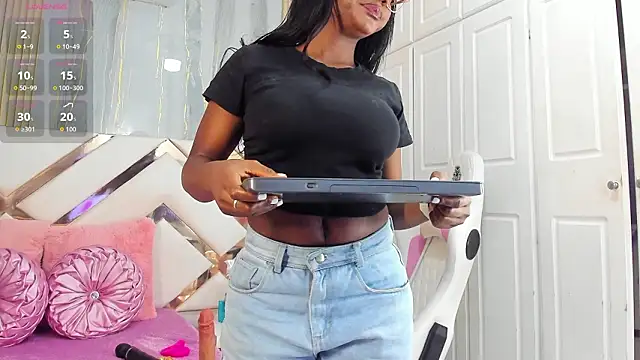 GianinaLewis online show from 20, 3, 2026