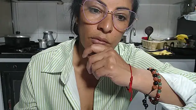 kateleyagrey online show from 5, 3, 2026