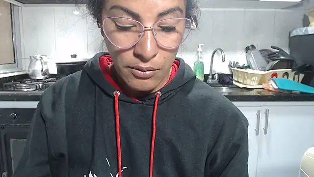 kateleyagrey online show from 19, 4, 2026