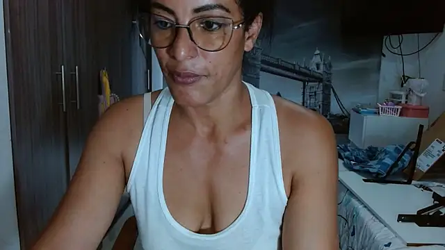 kateleyagrey online show from 10, 2, 2025