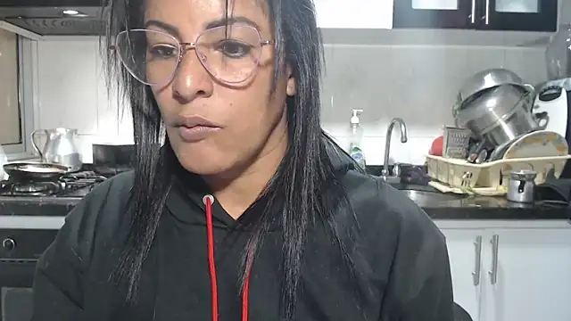 Snapshot of kateleyagrey chatting on 2, 5, 2026 kateleyagrey online show from 2, 5, 2026