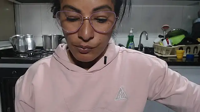 kateleyagrey online show from 23, 4, 2026