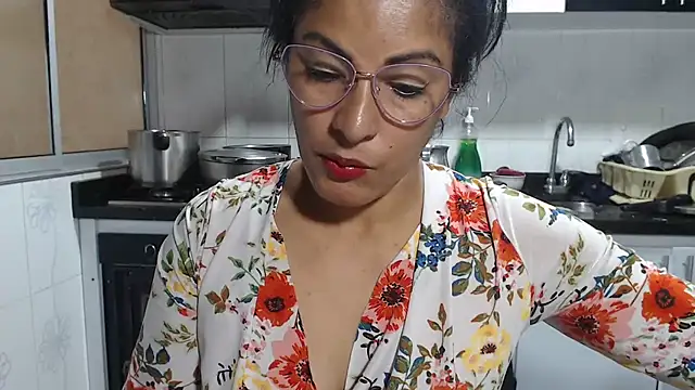 kateleyagrey online show from 27, 3, 2026