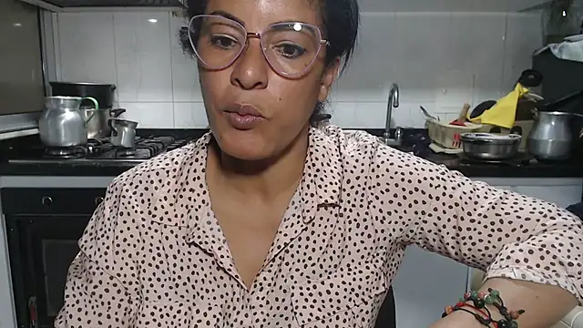 kateleyagrey online show from 7, 3, 2026