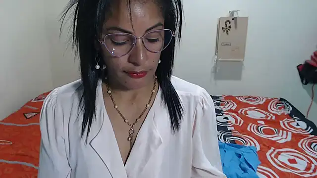Snapshot of kateleyagrey chatting on 9, 5, 2026 kateleyagrey online show from 9, 5, 2026