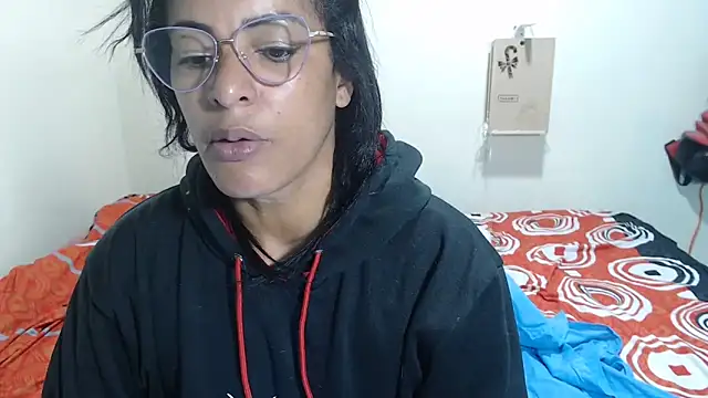 Snapshot of kateleyagrey chatting on 10, 5, 2026 kateleyagrey online show from 10, 5, 2026