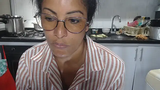 kateleyagrey online show from 30, 10, 2025