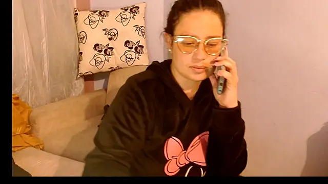 Violeta hornny online show from 3, 10, 2025
