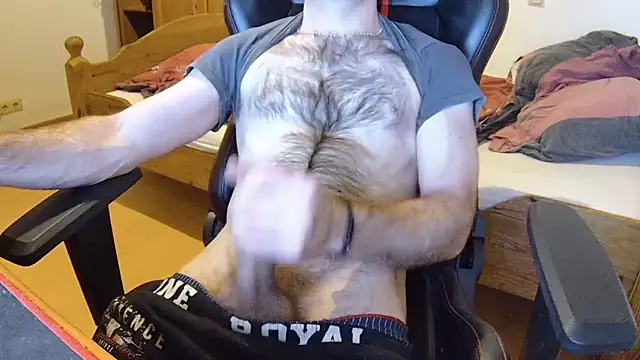 Snapshot of KmlBI26 chatting on 18, 12, 2025 KmlBI26 online show from 18, 12, 2025