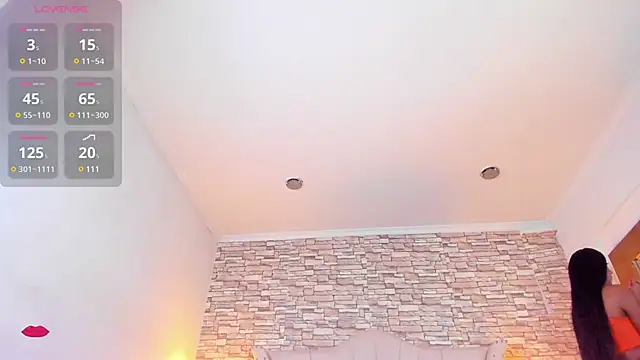 Lucia-sex online show from 28, 2, 2025