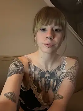 BiancaValentina online show from 4, 6, 2026