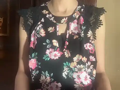 Snapshot of Minal_07 chatting on 1, 4, 2026 Minal 07 online show from 1, 4, 2026