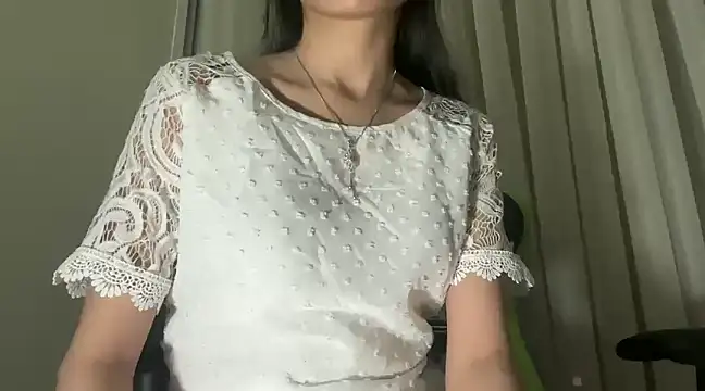 Snapshot of Minal_07 chatting on 7, 12, 2024 Minal 07 online show from 7, 12, 2024