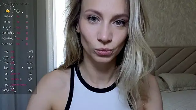 Snapshot of Alice_Wonders chatting on 12, 5, 2026 Alice Wonders online show from 12, 5, 2026