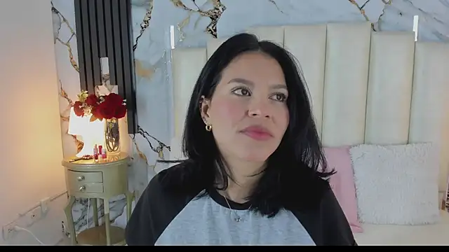 lulumars online show from 23, 4, 2026