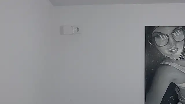 TinaMaay online show from 10, 1, 2025