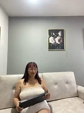 Savvanahh online show from 5, 11, 2025