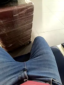 Insidexxx29 online show from 14, 1, 2025