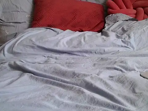 RealLittleRedRidingHood online show from 13, 4, 2026