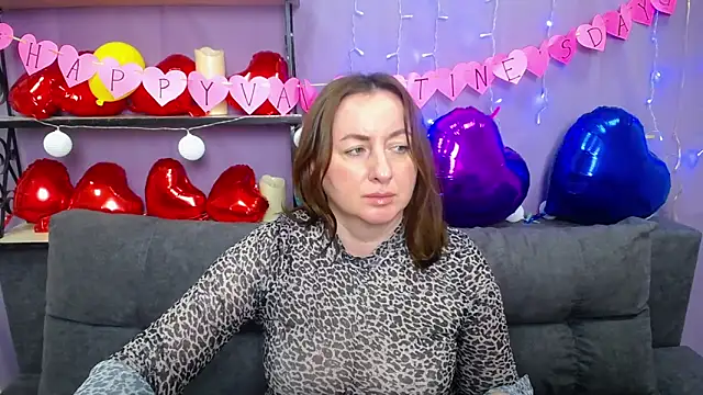 Abby Taylorr online show from 2, 2, 2025
