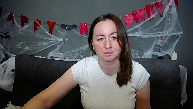 Snapshot of Abby_Taylorr chatting on 21, 10, 2025 Abby Taylorr online show from 21, 10, 2025