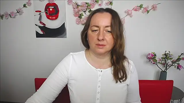 Snapshot of Abby_Taylorr chatting on 13, 11, 2025 Abby Taylorr online show from 13, 11, 2025