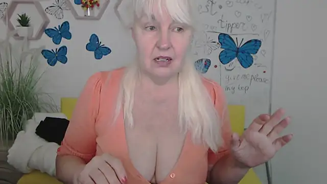 BlondyLeeBest online show from 18, 3, 2025
