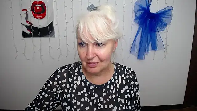 Snapshot of BlondyLeeBest chatting on 27, 5, 2026 BlondyLeeBest online show from 27, 5, 2026