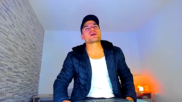 Snapshot of nicolas_herrera chatting on 10, 2, 2025 nicolas herrera online show from 10, 2, 2025