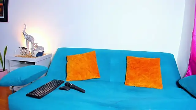 Victoria Jonness online show from 13, 1, 2026