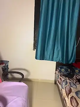 Indian-Squirt online show from 12, 4, 2026