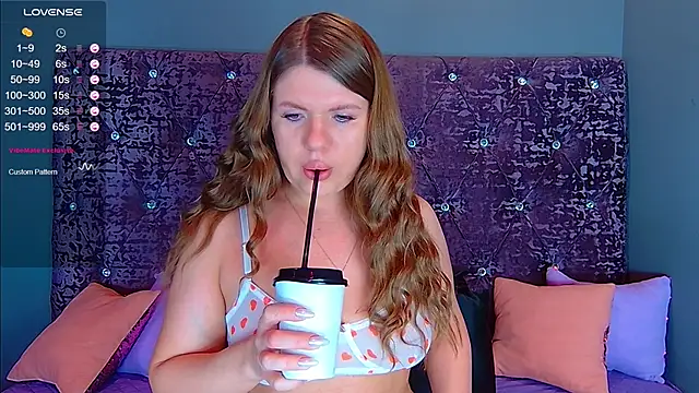 NoraBigAss online show from 11, 2, 2025