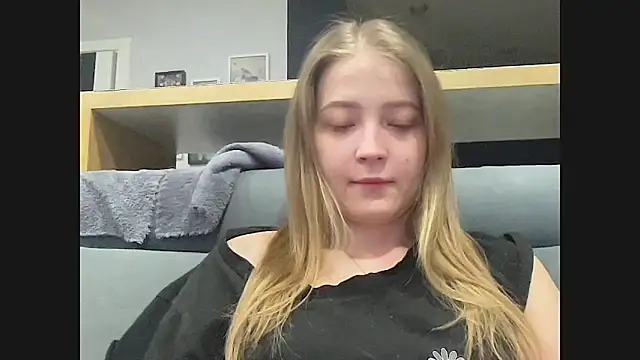 CharmingSarah online show from 25, 2, 2026