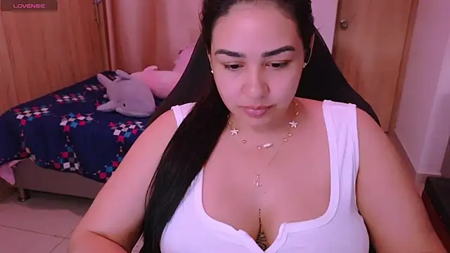 Snapshot of _anastasia chatting on 7, 5, 2026 anastasia online show from 7, 5, 2026