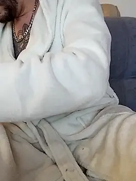 LoGaNfree88 online show from 18, 12, 2025