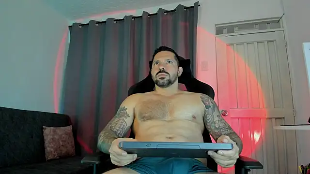 Pierre Vidal online show from 10, 11, 2025