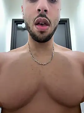 pimentfort77 online show from 21, 3, 2025