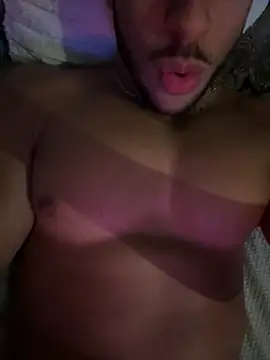 pimentfort77 online show from 18, 2, 2025