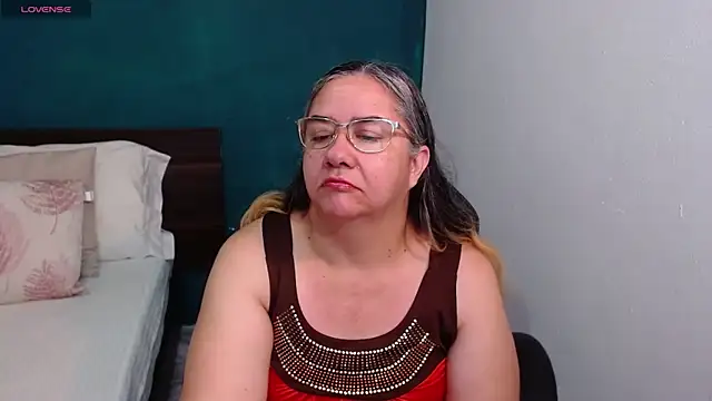 scaelettdubois online show from 21, 12, 2025