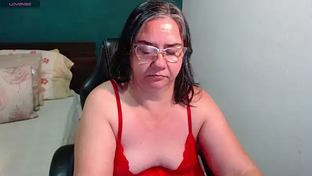 scaelettdubois online show from 1, 7, 2026