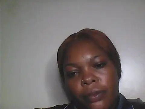 Snapshot of Naughty_Laurah chatting on 29, 11, 2025 Naughty Laurah online show from 29, 11, 2025