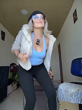 sexymarilyncolombia online show from 28, 2, 2026