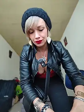 sexymarilyncolombia online show from 13, 3, 2026