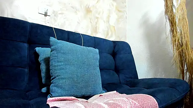 tiffanystonne online show from 27, 3, 2026