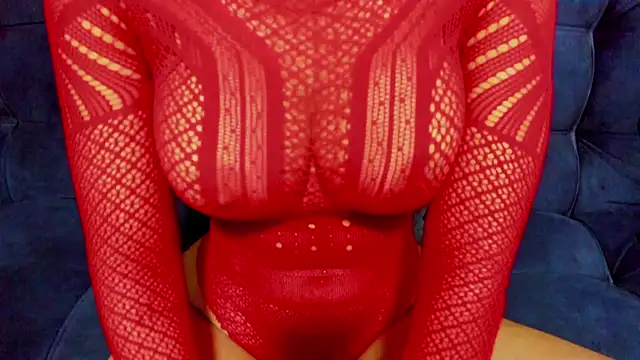 Snapshot of tiffanystonne chatting on 4, 10, 2025 tiffanystonne online show from 4, 10, 2025