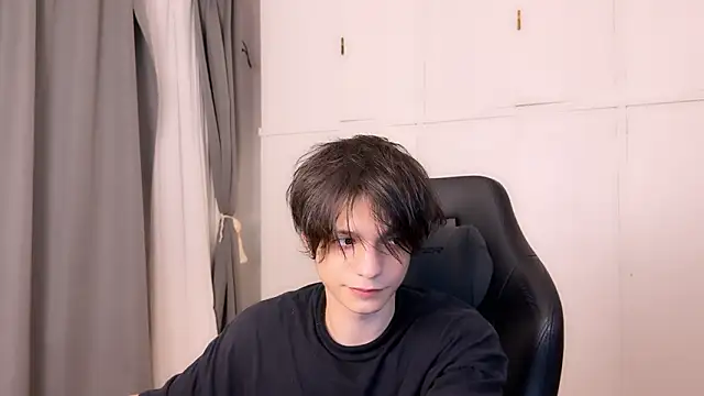 SasukeUhchiaa online show from 24, 3, 2026