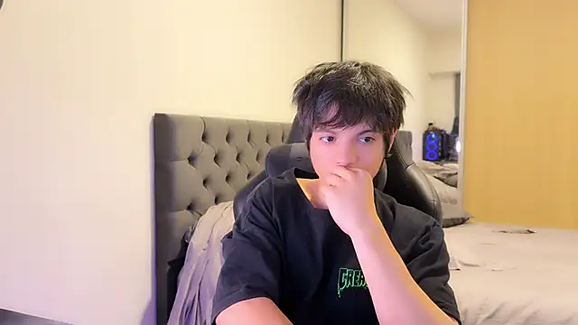 SasukeUhchiaa online show from 19, 3, 2025