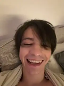 Snapshot of SasukeUhchiaa chatting on 7, 5, 2026 SasukeUhchiaa online show from 7, 5, 2026