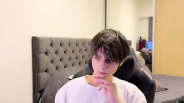 SasukeUhchiaa online show from 2, 1, 2025